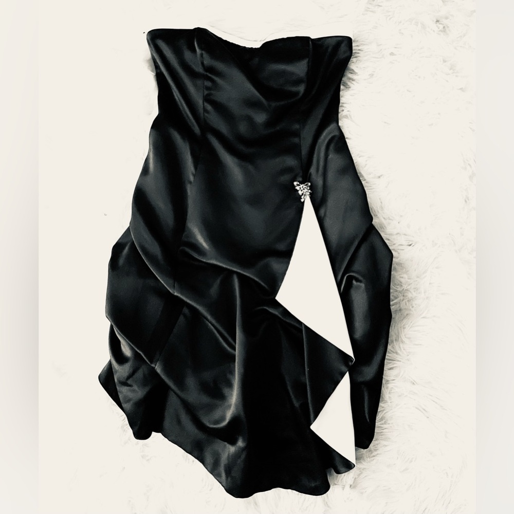 NWOT black and white strapless cocktail party dress